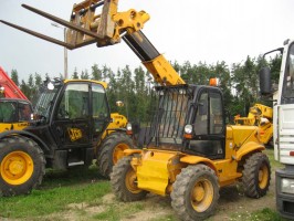 Ładowarka teleskopwa JCB 520-50