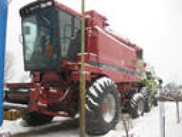 Kombajn Case-IH 1680 Axial 