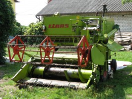 kombajn claas compact 25