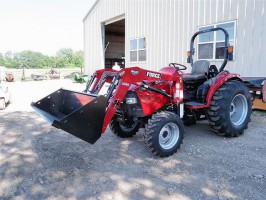 2011 CASE IH FARMALL 45  - Cena: 5500EUR