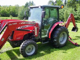 MASSEY-FERGUSON 1648  - 6800 EUR