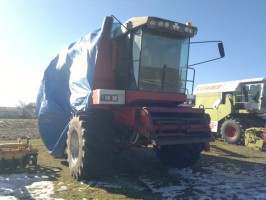 Kombajn MASSEY FERGUSON 40 RS