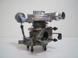 Nissan - Turbosprężarka GARRETT 2.3 dCi 795637-5001S /  7956