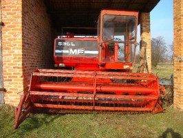 Kombajn Massey Ferguson 530L