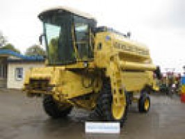 Kombajn New Holland TC 54