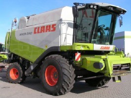 Kombajn Claas Lexion 540-2007 