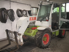 Sprzedam Ladowarką teleskopową Claas Ranger 925, rok prod