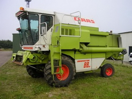 Kombajn Claas Dominator 88sl, rok produkcji 1988, napąd hyd